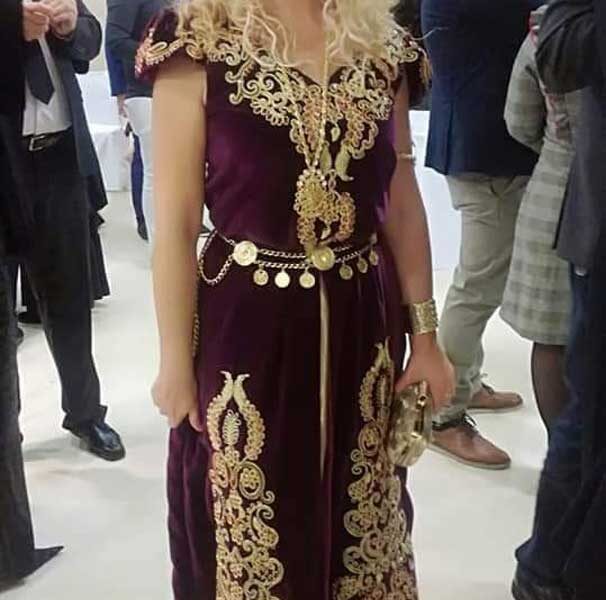 Traje tradicional arabe de Oran en Alicante Ven y disfruta en nuestra asociación. Alquile fabulosos trajes típicos árabes en Alicante. traje oran. argel, traje kabyle, traje constantina, etc.