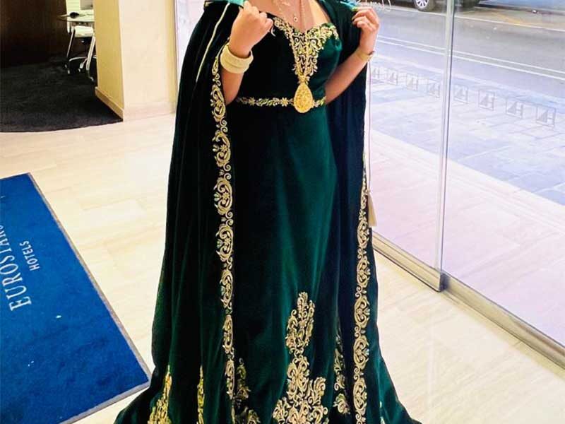 Traje arabe folclore Alicante Ven y disfruta en nuestra asociación. Alquile fabulosos trajes típicos árabes en Alicante. traje oran. argel, traje kabyle, traje constantina, etc.